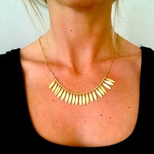 Sorrelli gold necklace beautiful and barely worn